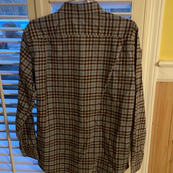 Southern Point men’s flannel button down - Picture 7 of 7